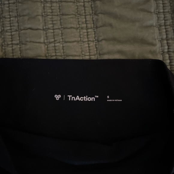 TNA Atmosphere Bootcut Leggings - Picture 2 of 4